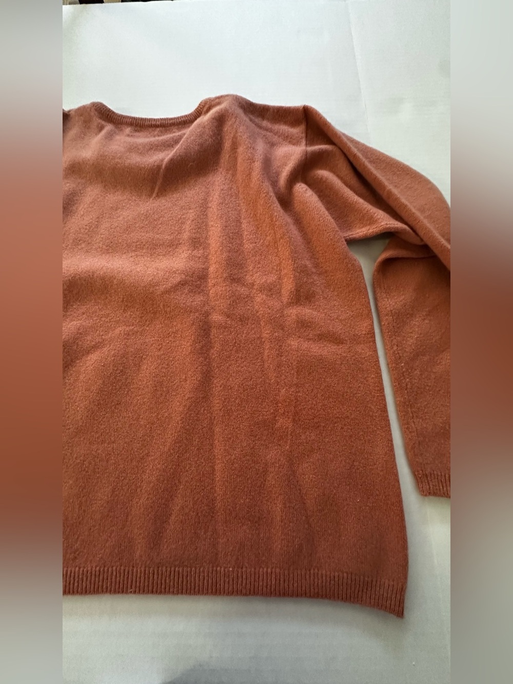 Women’s Crewneck Cashmere Sweater in Rust - Picture 9 of 13